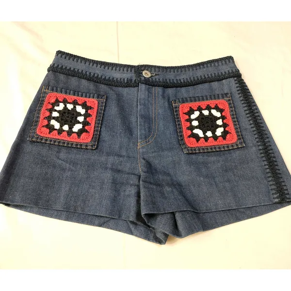 買取実績：ミュウミュウ デニム ショートパンツ クロシェ編み パンツ｜エニティ銀座